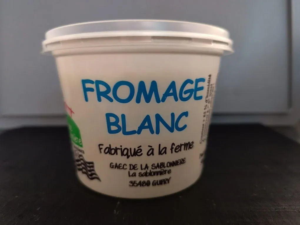 Illustration du rappel ALERTE : fromage blanc - présence listeria monocytogenes dans le fromage blanc